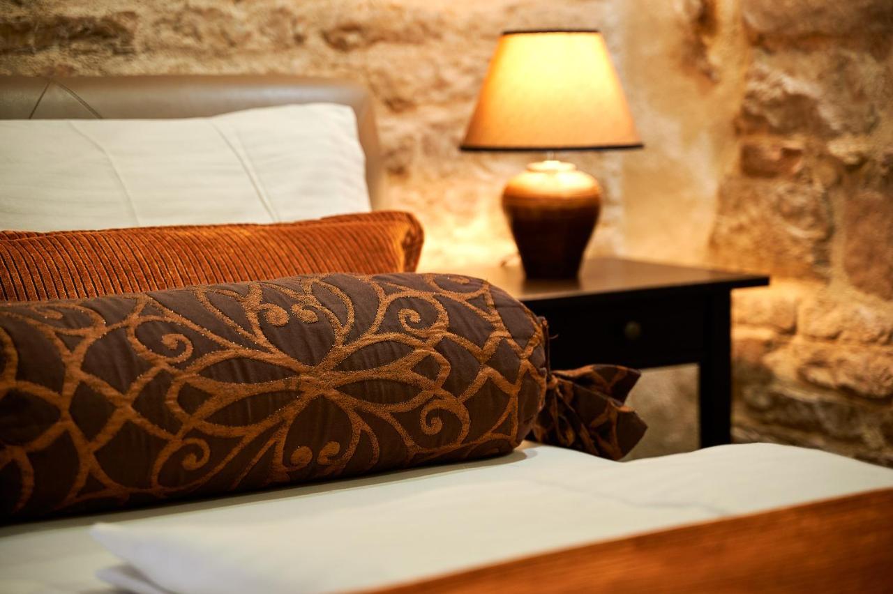 Rustic Apartments Sv Frane In The Old Town Sibenik Ngoại thất bức ảnh
