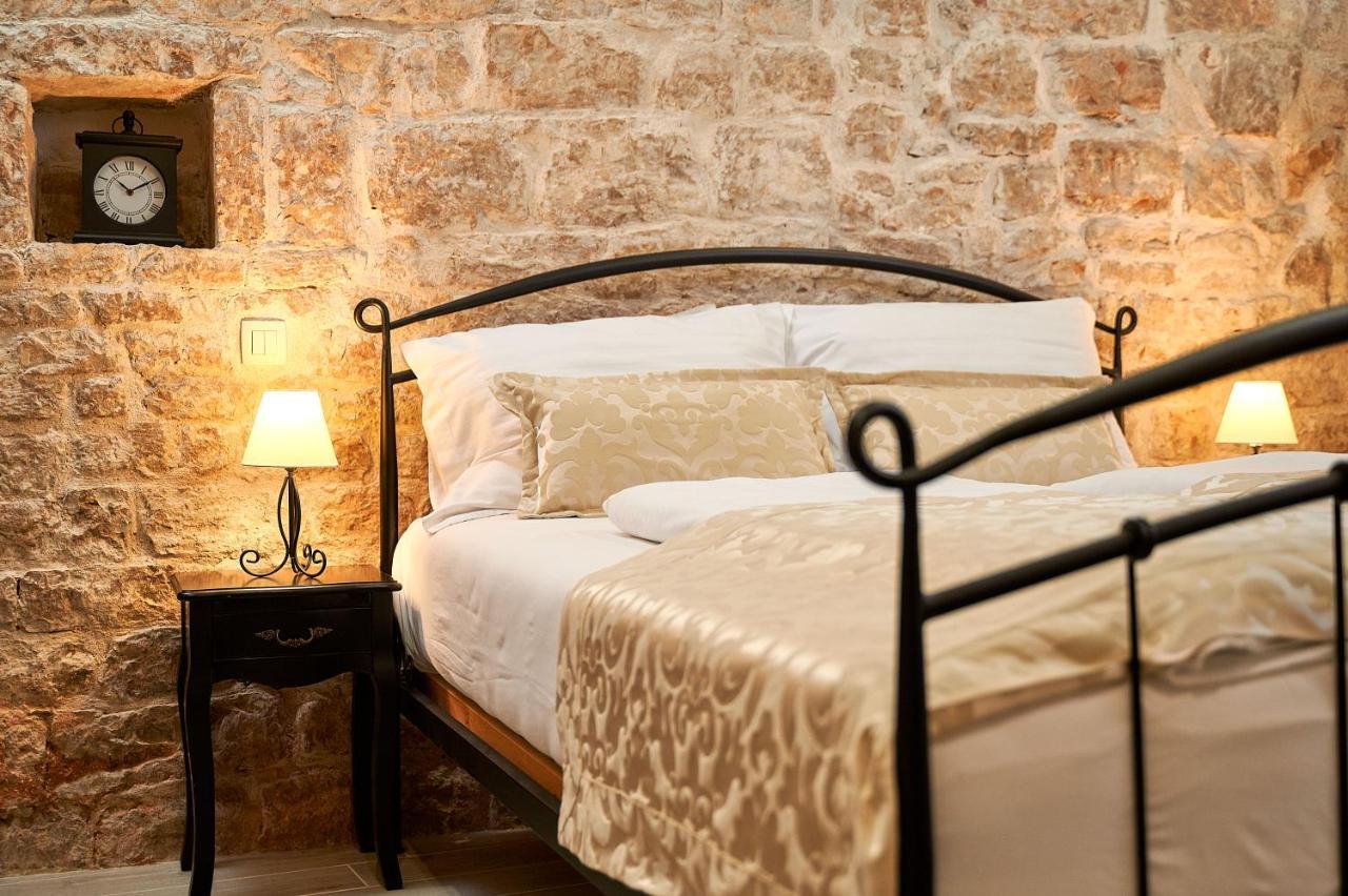 Rustic Apartments Sv Frane In The Old Town Sibenik Ngoại thất bức ảnh