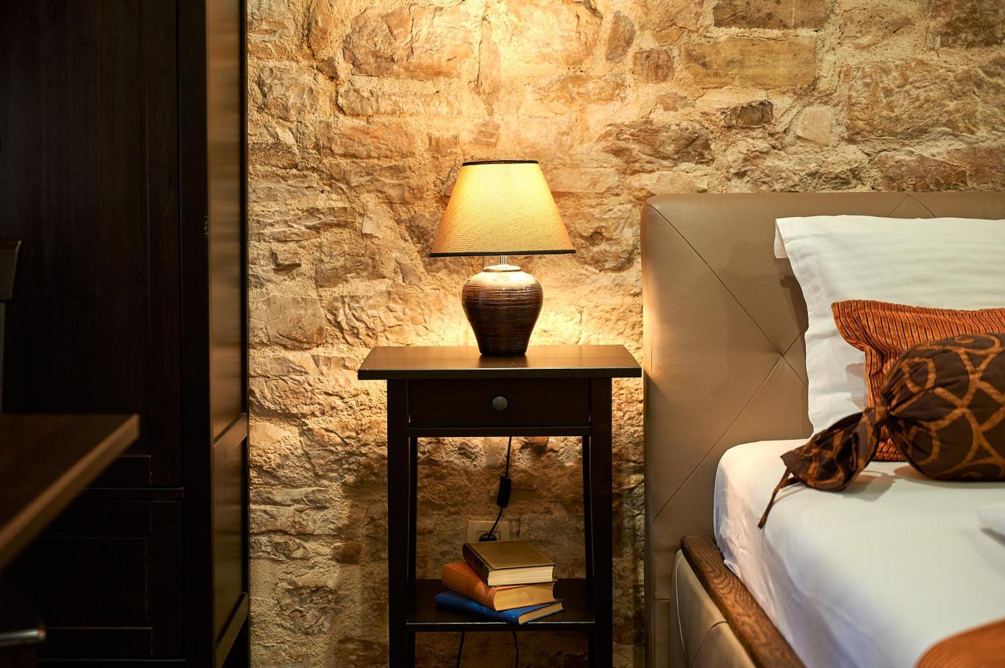 Rustic Apartments Sv Frane In The Old Town Sibenik Ngoại thất bức ảnh